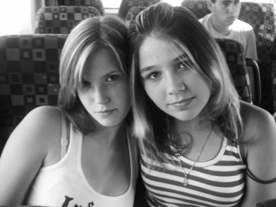 .:: SiRiA eT jEnI ::.
